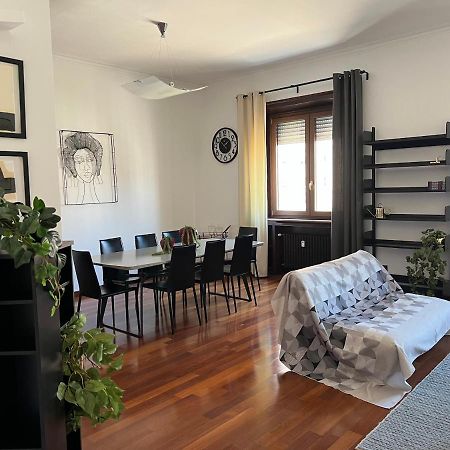 Rebecca'S Milano Collection: Repubblica Apartamento Exterior foto