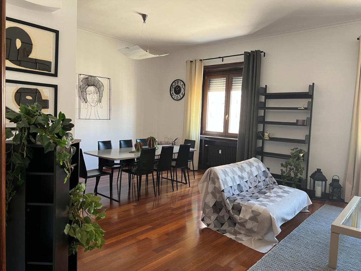 Rebecca'S Milano Collection: Repubblica Apartamento Exterior foto